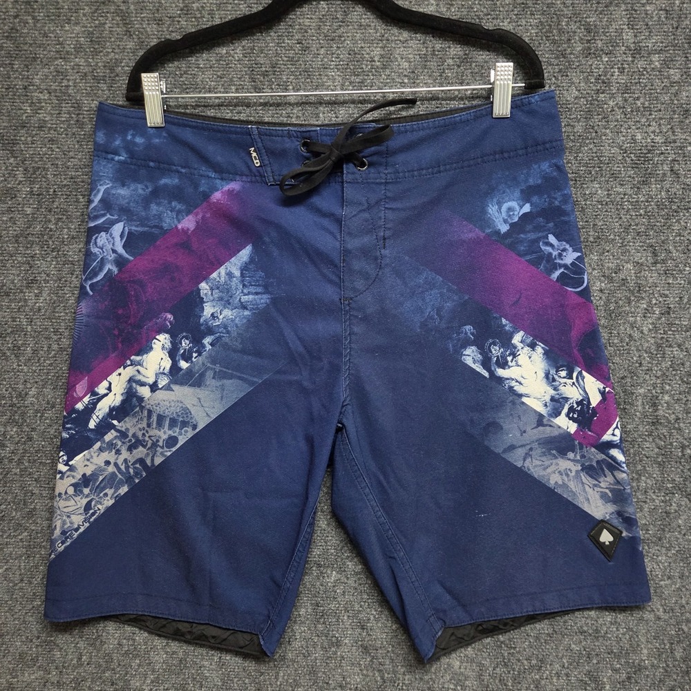 More Core Division MCD Board Shorts Mens 34 10" Swim Trunks Y2K Recreational